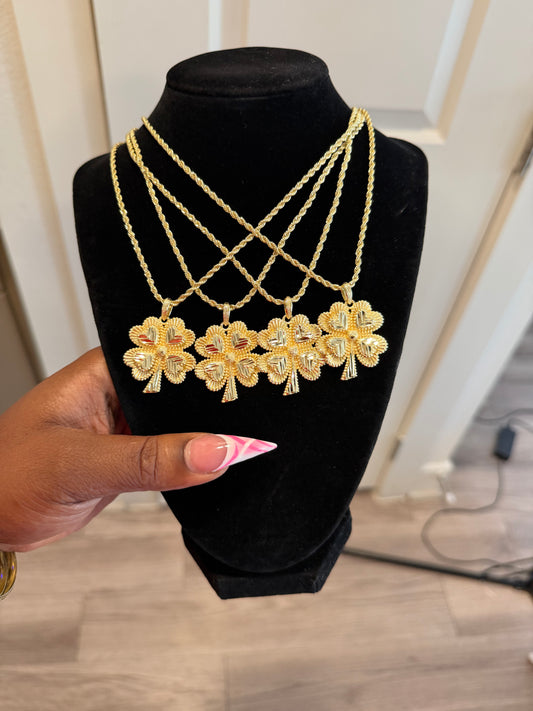 XL Clover Necklace